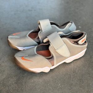 Nike Air Rift (2007) - Grey/ Orange Nike Air Rift 2008 Very Good VTG Men’s 11